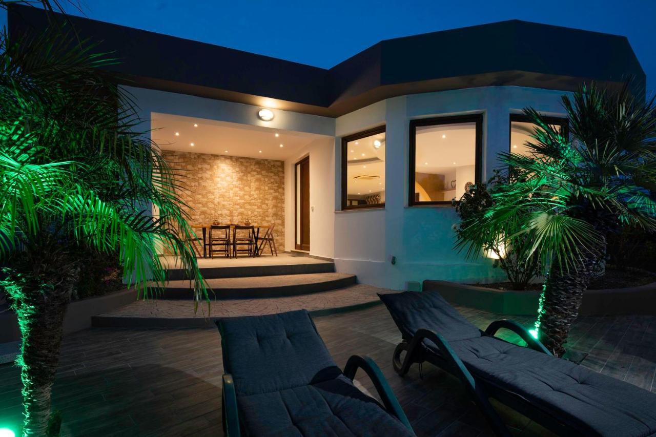 Maia Luxury Pool Villa Afantou Ngoại thất bức ảnh